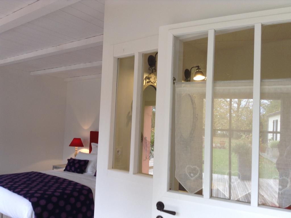 La Grange D'Aunis Bed & Breakfast Aigrefeuille-dʼAunis Стая снимка
