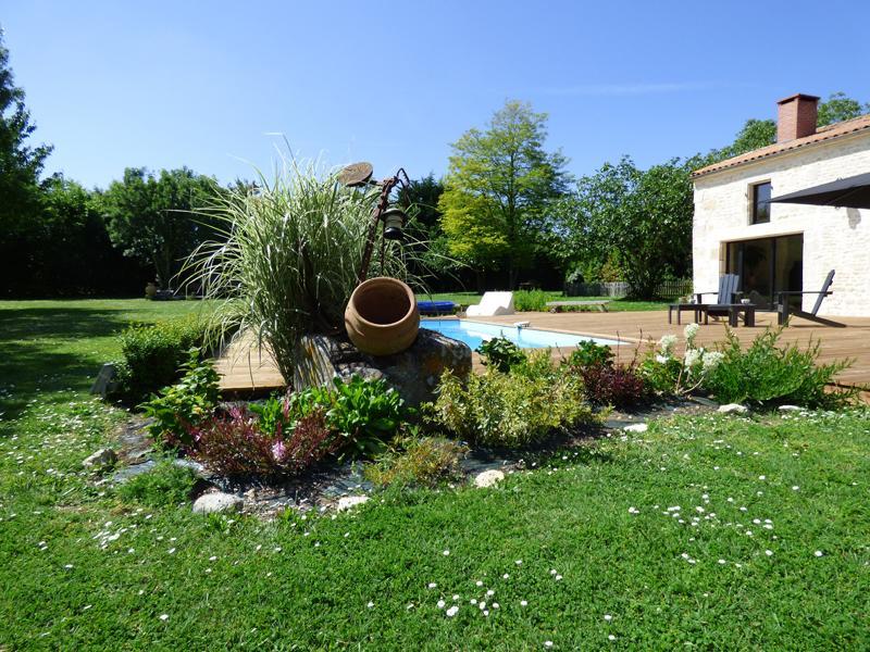 La Grange D'Aunis Bed & Breakfast Aigrefeuille-dʼAunis Екстериор снимка