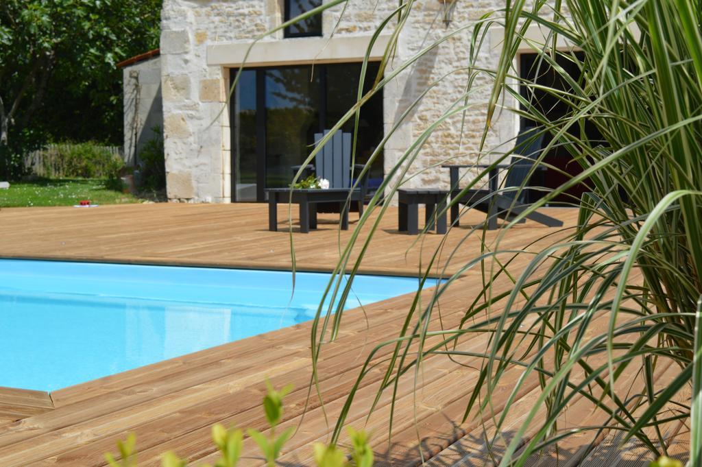 La Grange D'Aunis Bed & Breakfast Aigrefeuille-dʼAunis Екстериор снимка