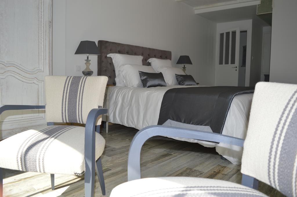 La Grange D'Aunis Bed & Breakfast Aigrefeuille-dʼAunis Стая снимка